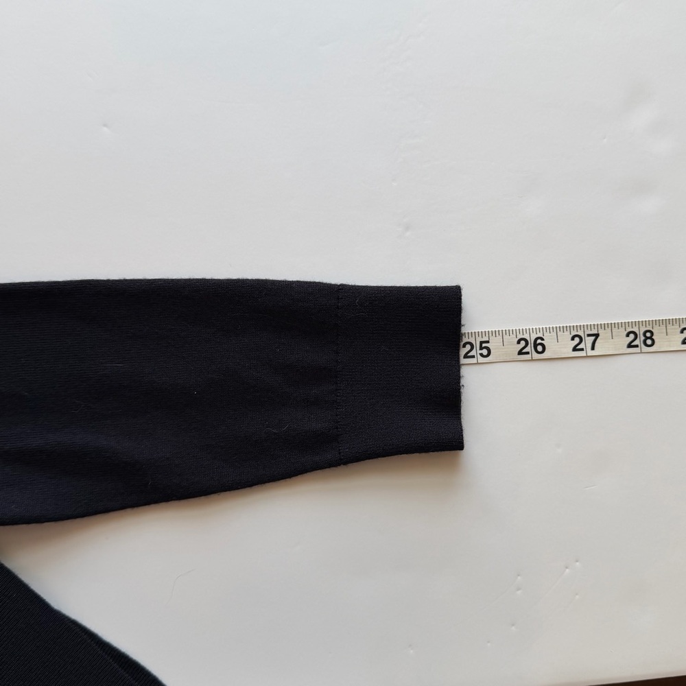 Tory Burch Blue Silk & Merino Wool Lightweight Sweater Quiet Luxury Medium - Picture 7 of 7
